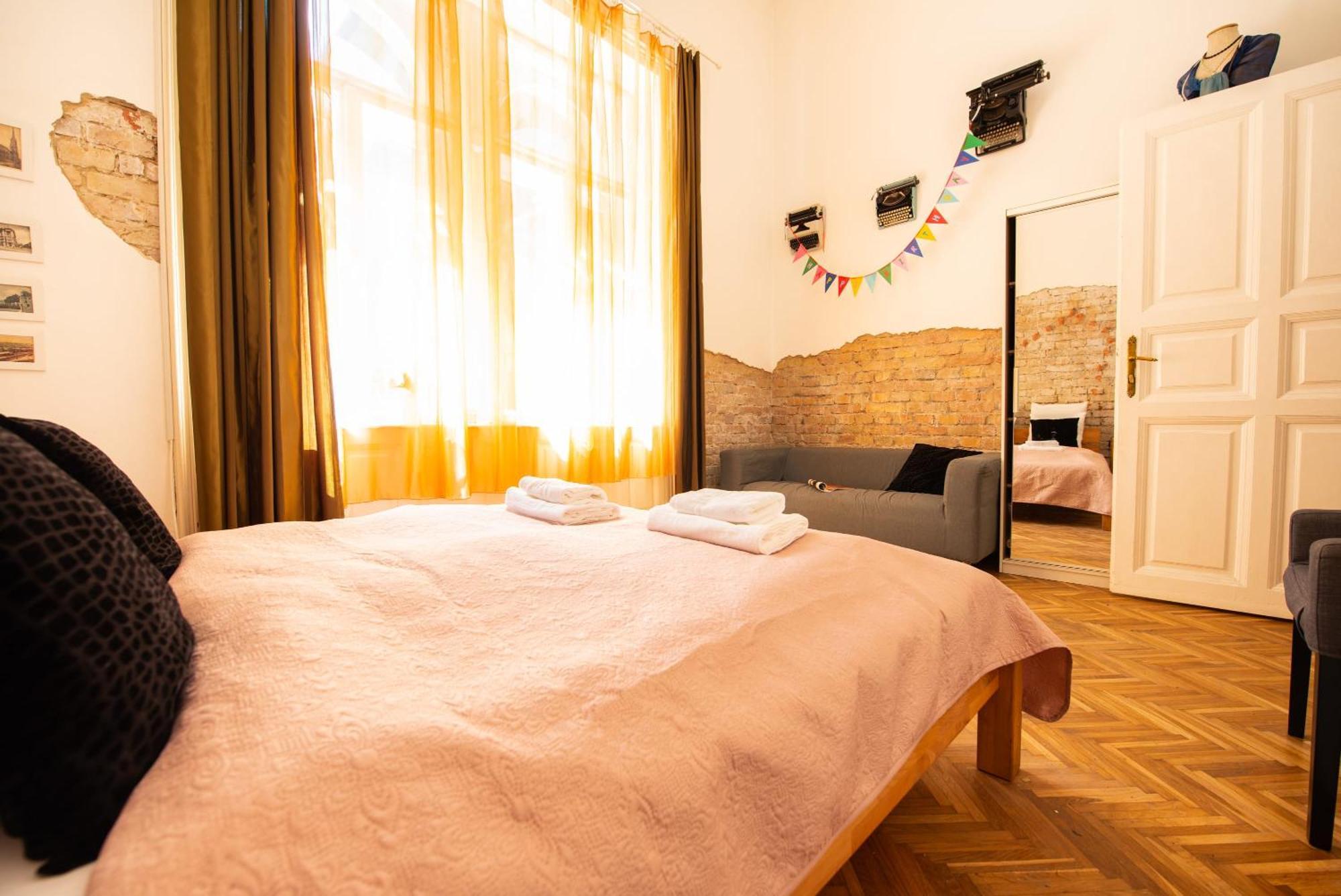 Ultra Central Cosy Ac Apartment Budapest Ngoại thất bức ảnh